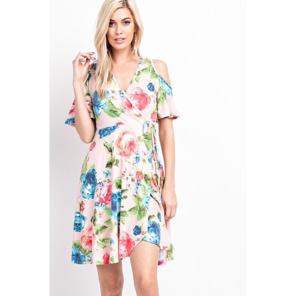 New Arrival- Floral Wrap Dress - Picture 3 of 5